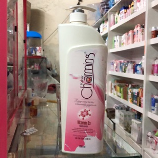 Sữa tắm Charming chai vòi nhấn
