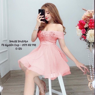 Đầm xoè lưới công chúa trễ vai kết hoa siêu xinh