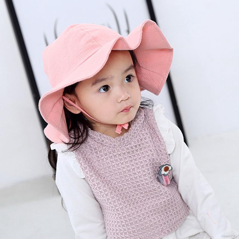 Nón đi biển thiết kế đơn giản cho bé