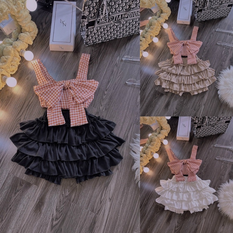 Set Bộ Áo Cúp Ngực Croptop Kèm Quần Gân Tăm Xếp Tầng