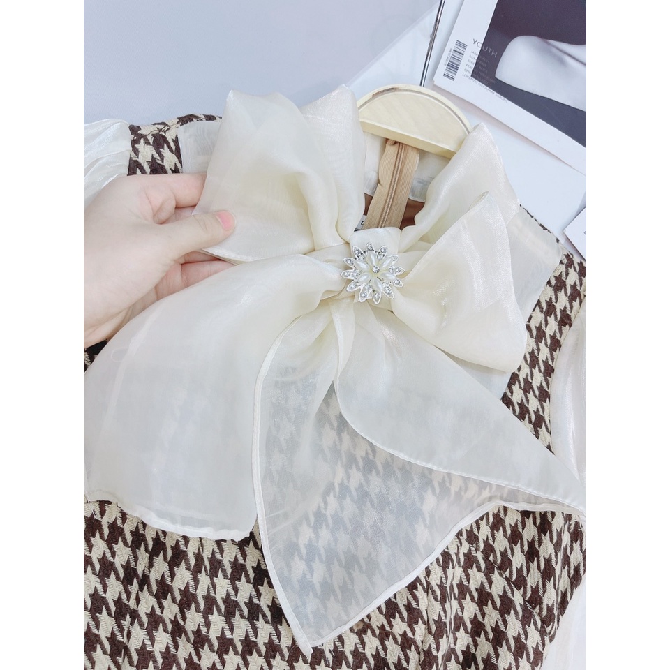 ĐẦM DẠ TWEED YẾM ÁO SƠ MI TRẮNG VÁY TIỂU THƯ