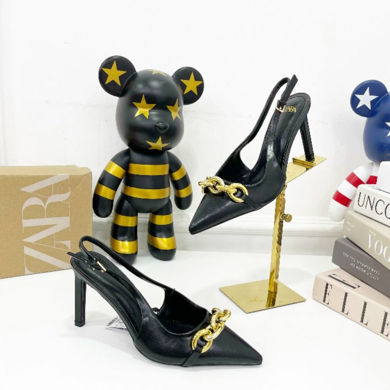 M(ẢNH THẬT) Sandal 8p Zara Khoá Xích Da Mềm Êm Fullbox Tem Cao Cấp