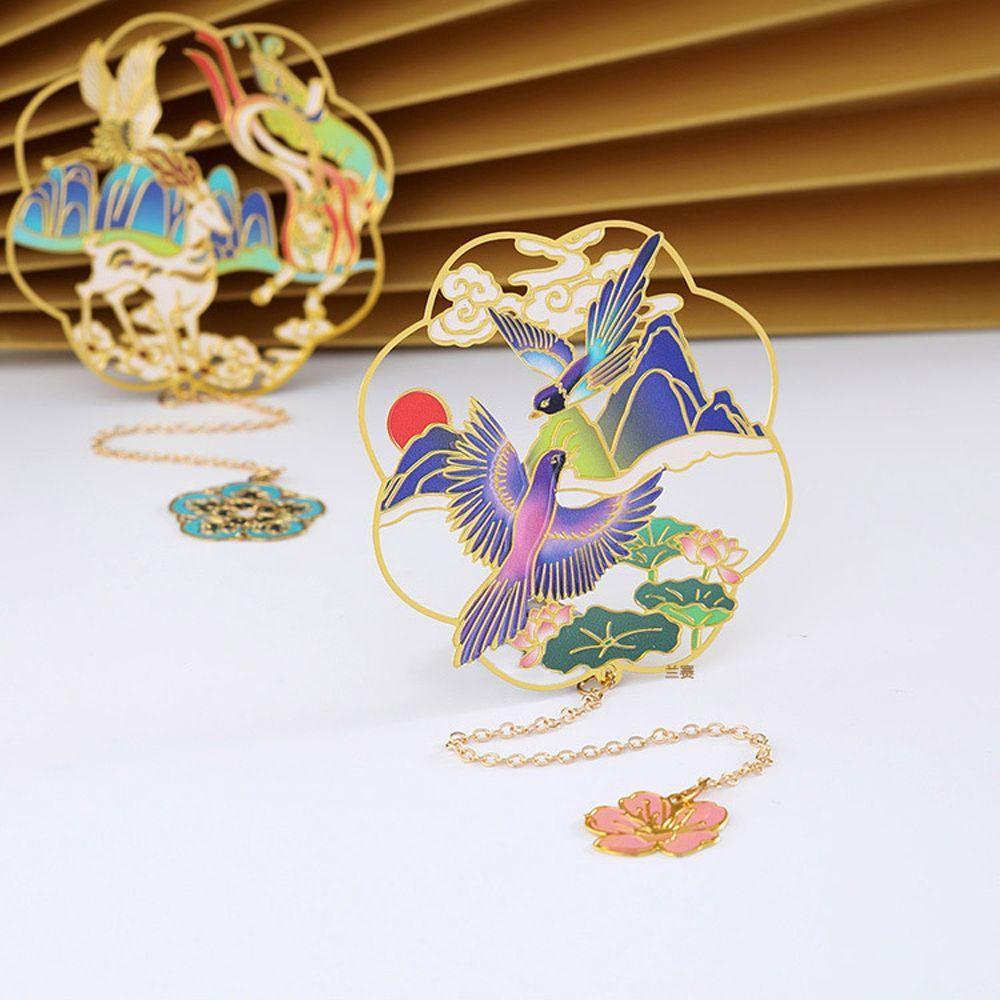 Bookmark Bằng Đồng Thau Hình Chiếc Lá Phong Cách Trung Quốc Sang Trọng