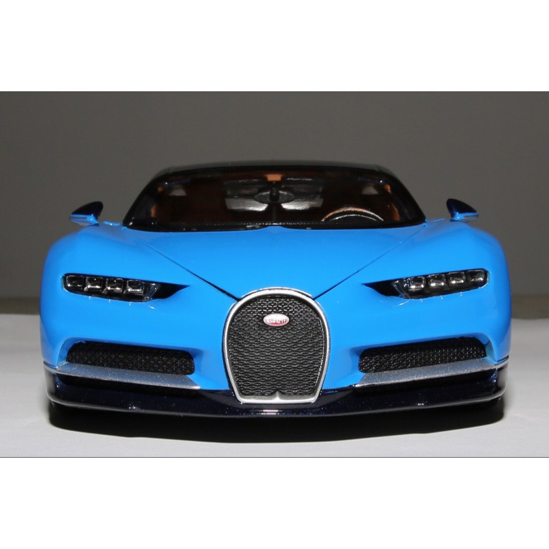 Mô hình xe Bugatti Chiron tỷ lệ  1:18