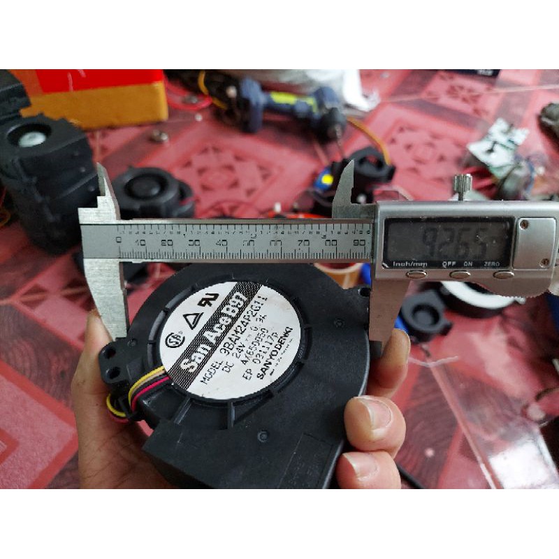 Quạt sò San Ace B97 24v 0.9A tháo máy Nhật.