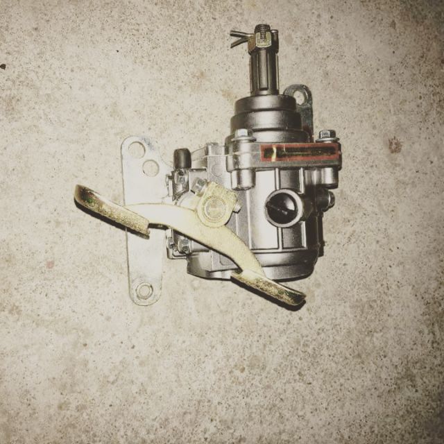 Hộp số đảo chiều xe máycho xe dream, way, honda 110cc cốt máy 17mm