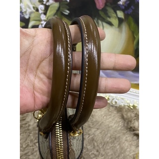 túi xách gc dáng hến size 20
