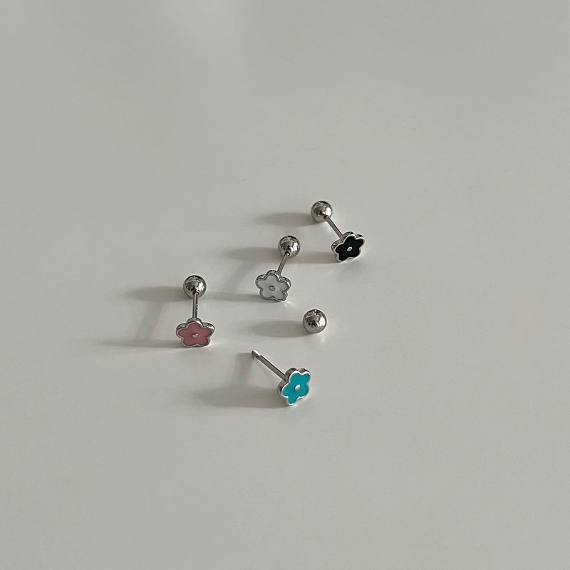 𝐯𝐞𝐥𝐯𝐞𝐭𝐩𝐢𝐧𝐤.𝐚𝐜𝐜🇰🇷 | Khuyên tai chốt bi vặn bông hoa nhiều màu