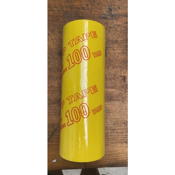 Băng keo màu dán thùng 4f8- 100y gồm 7 màu xanh dương,lá, đỏ, vàng, trắng, đen, cam 1 cây 6 cuộn.