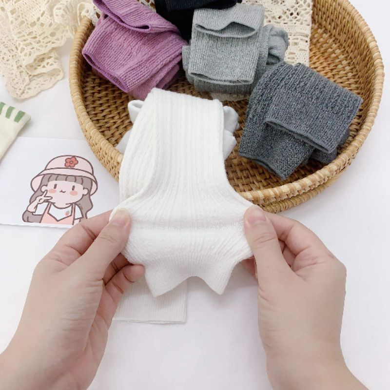 QUẦN TẤT KHÔNG BÀN CHO BÉ