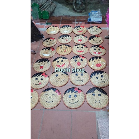 Mẹt trang trí mặt cảm xúc