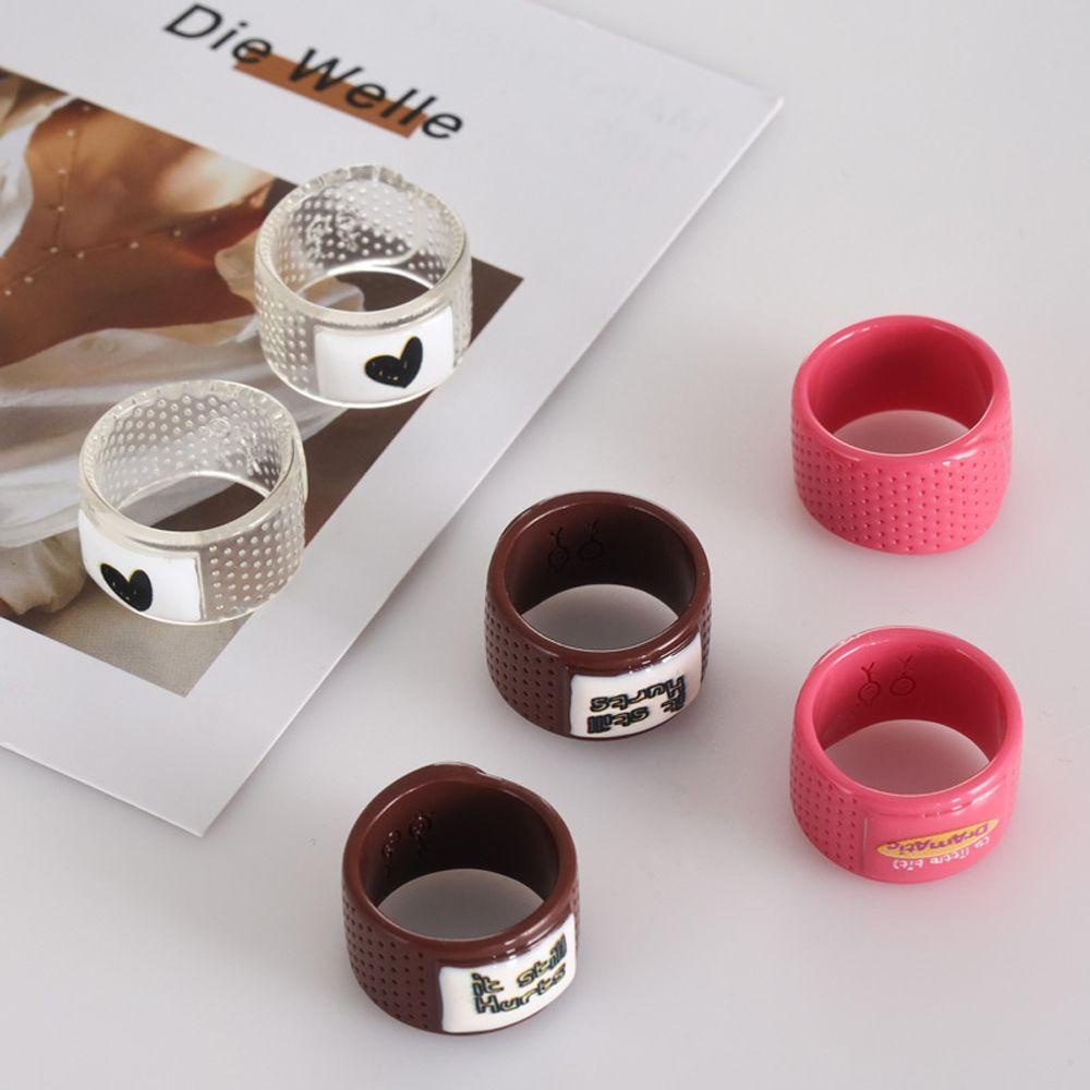 Nhẫn Nhựa Resin In Chữ Đơn Giản Thời Trang Cổ Điển Cho Nữ