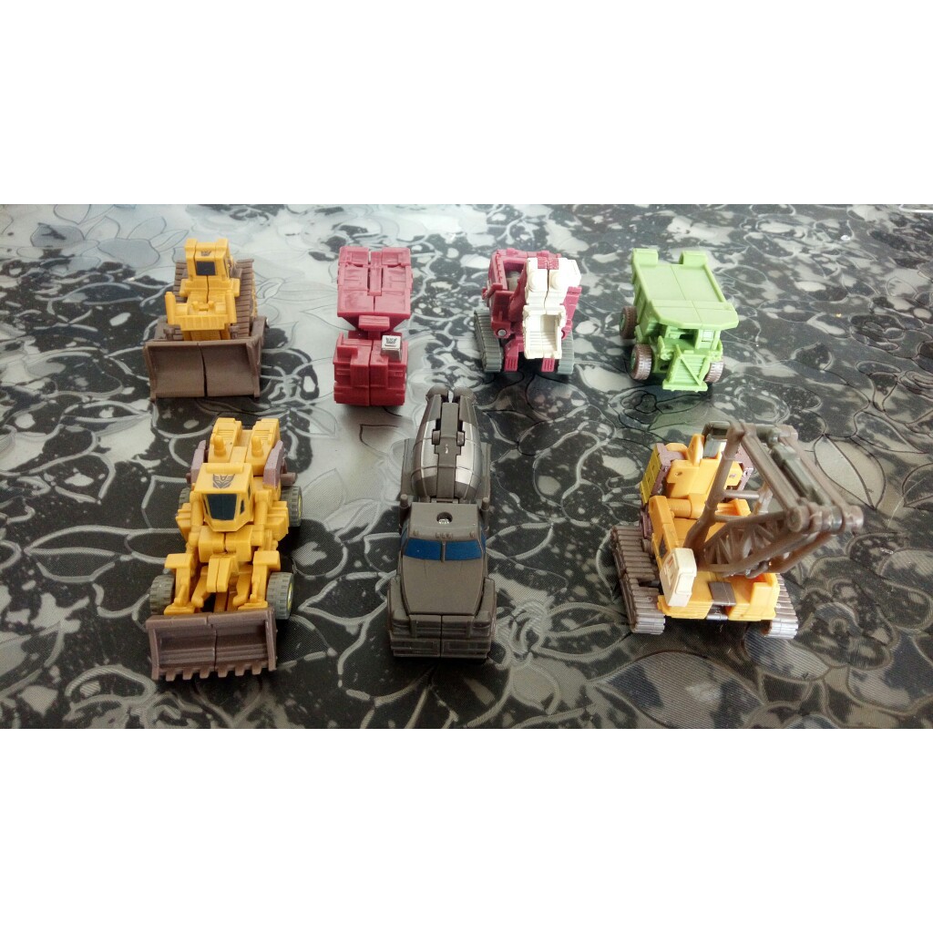 Mô hình Devastator Hasbro KO Transformers