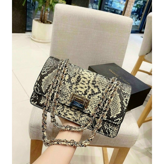 Túi Cnk đeo chéo kẹp nách nữ- túi xách thời trang hot trend ( full box nguyên seal)