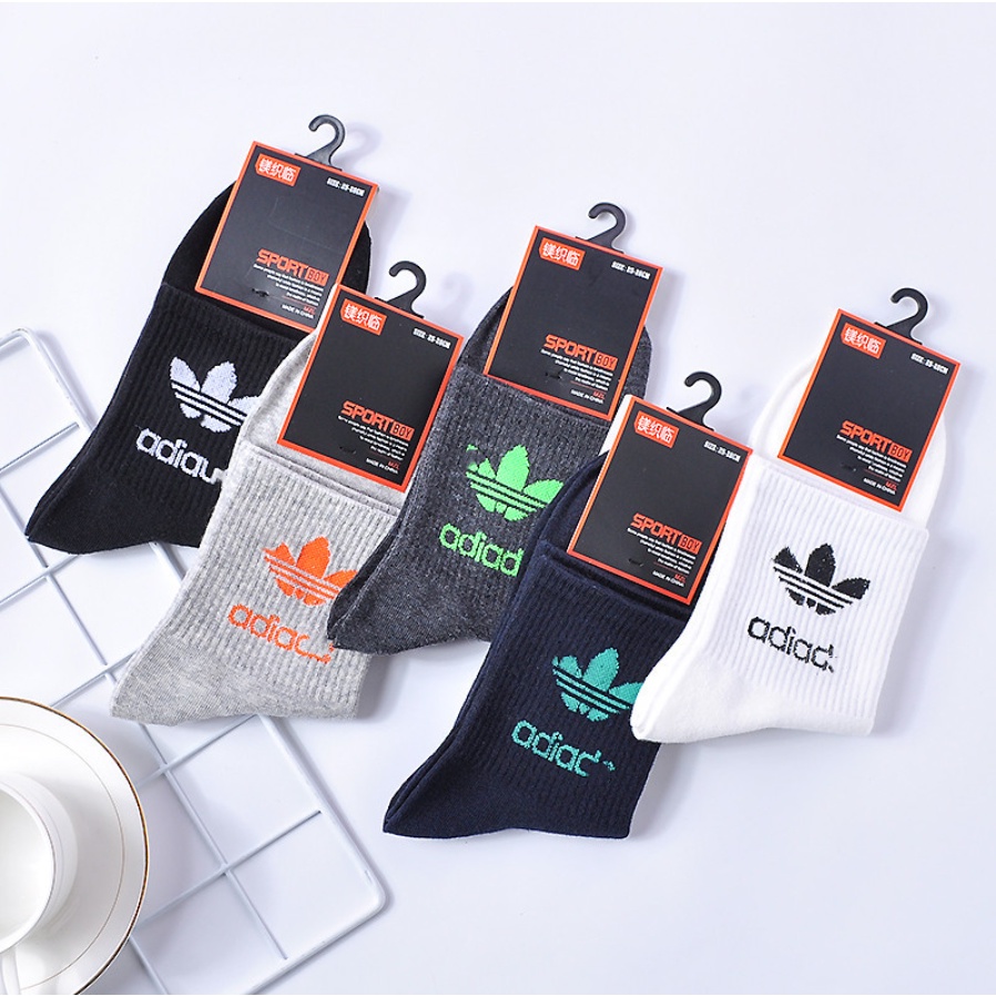 Tất nam kiểu dáng thể thao, cao cổ, chất liệu cotton thoáng mát thấm mồ hôi