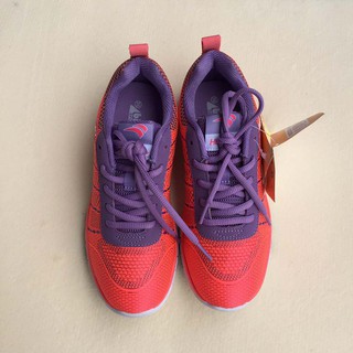 Giày Thể Thao Nữ Biti's Hunter Feast DSW053233