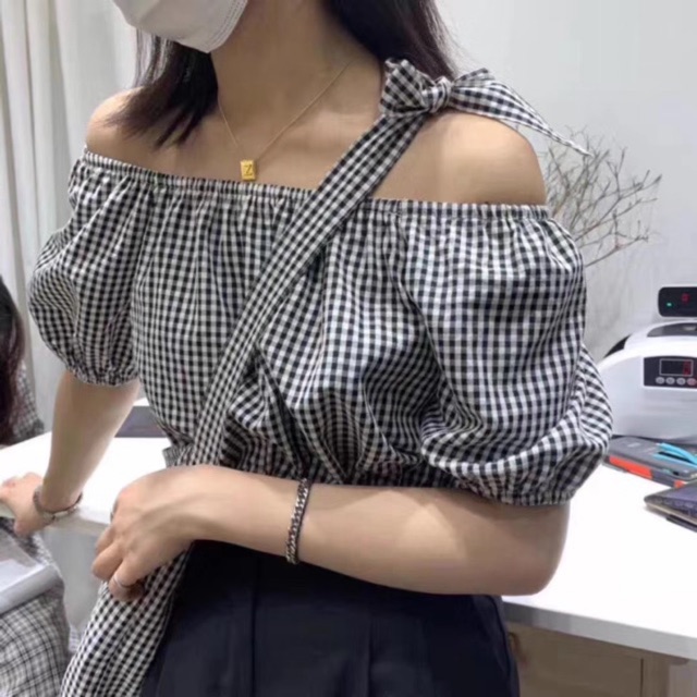 ÁO TRỄ VAI KẺ KÈM TÚI