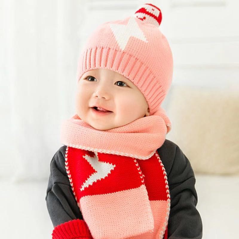 Set mũ len kèm khăn ống mặt cười len đan