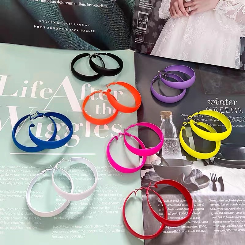 bông tai bảng dày nhiều màu , khuyên tai khoen tròn màu sắc cho mùa hè phong cách hàn quốc