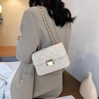 Túi xách nữ xinh xắn
