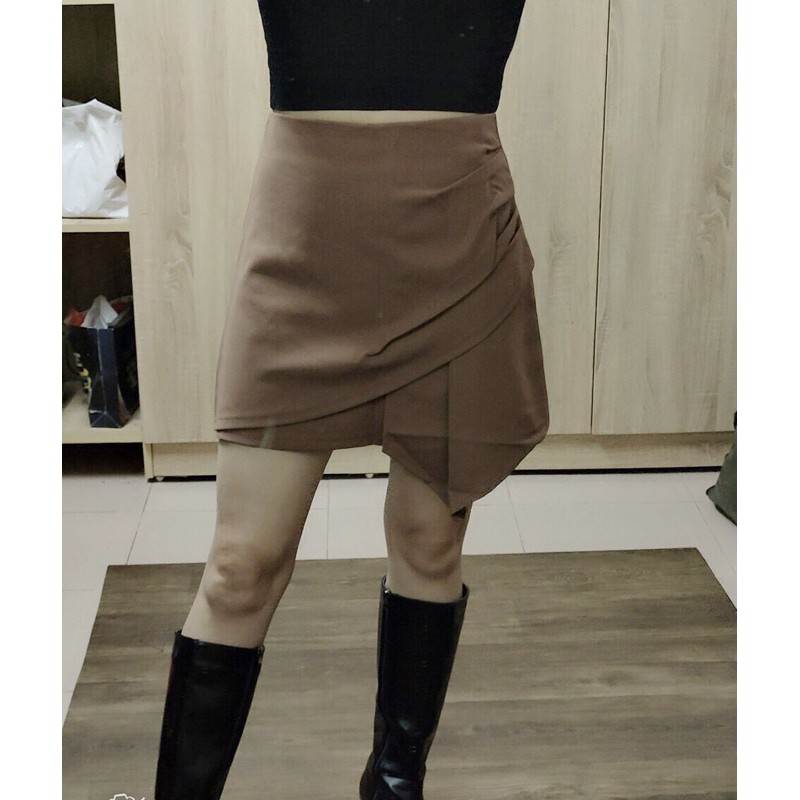 Chân váy ngắn thiết kế lệch vạt cạp cao ảnh thật mẫu mặc cuối