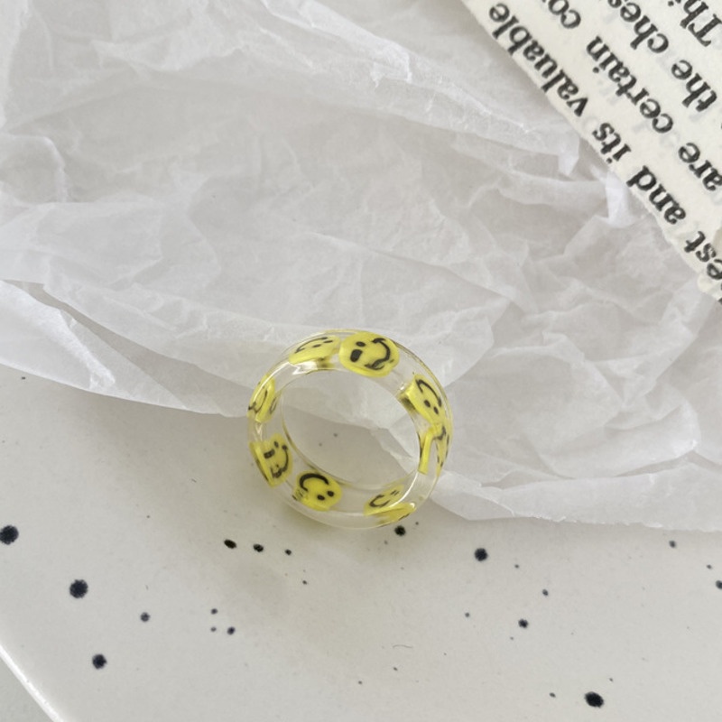 Nhẫn Nhựa Trong Suốt Hình Mặt Cười Xinh Xắn Dễ Phối Đồ