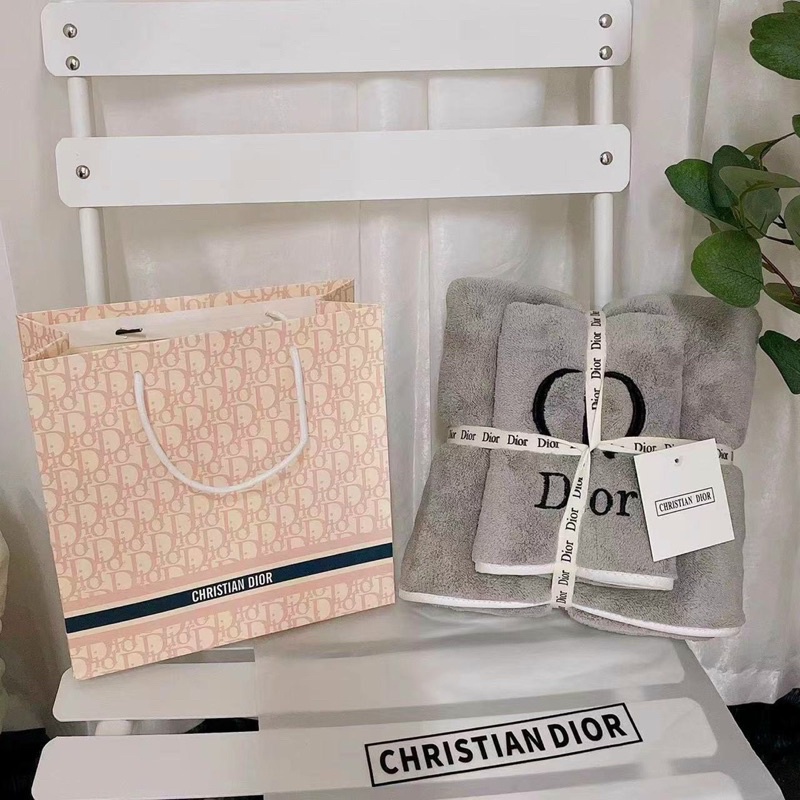 Sét 2 khăn tắm cotton thấm hút thương hiệu mềm mịn