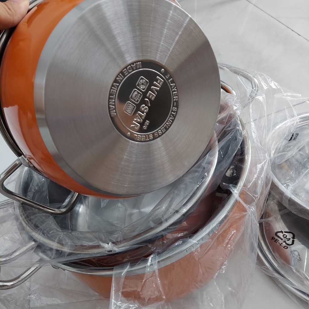 Bộ  nồi màu FIVESTAR  đấy từ 16/18/20/24 CM nấu được các loại bếp ( BẢO HANH 5 NĂM)