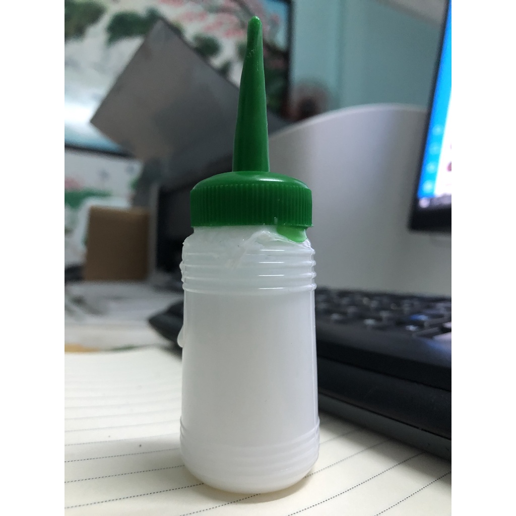 Keo sữa dán giấy cao cấp