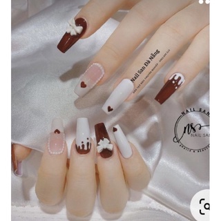 Nailbox đỏ thẫm đính nơ ngọc