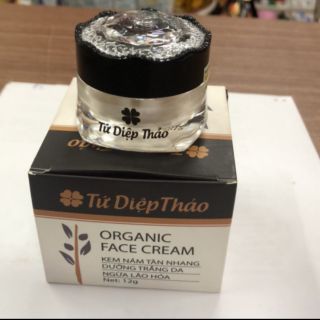 Kem  tứ diệp thảo mua 1 tặng 1