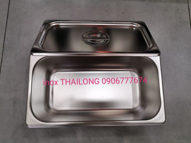 Khay inox đựng kem, trái cây.KHAY GN 1/3