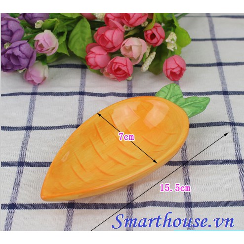 Đĩa gốm sứ cà rốt dài 15.5*7cm TL142