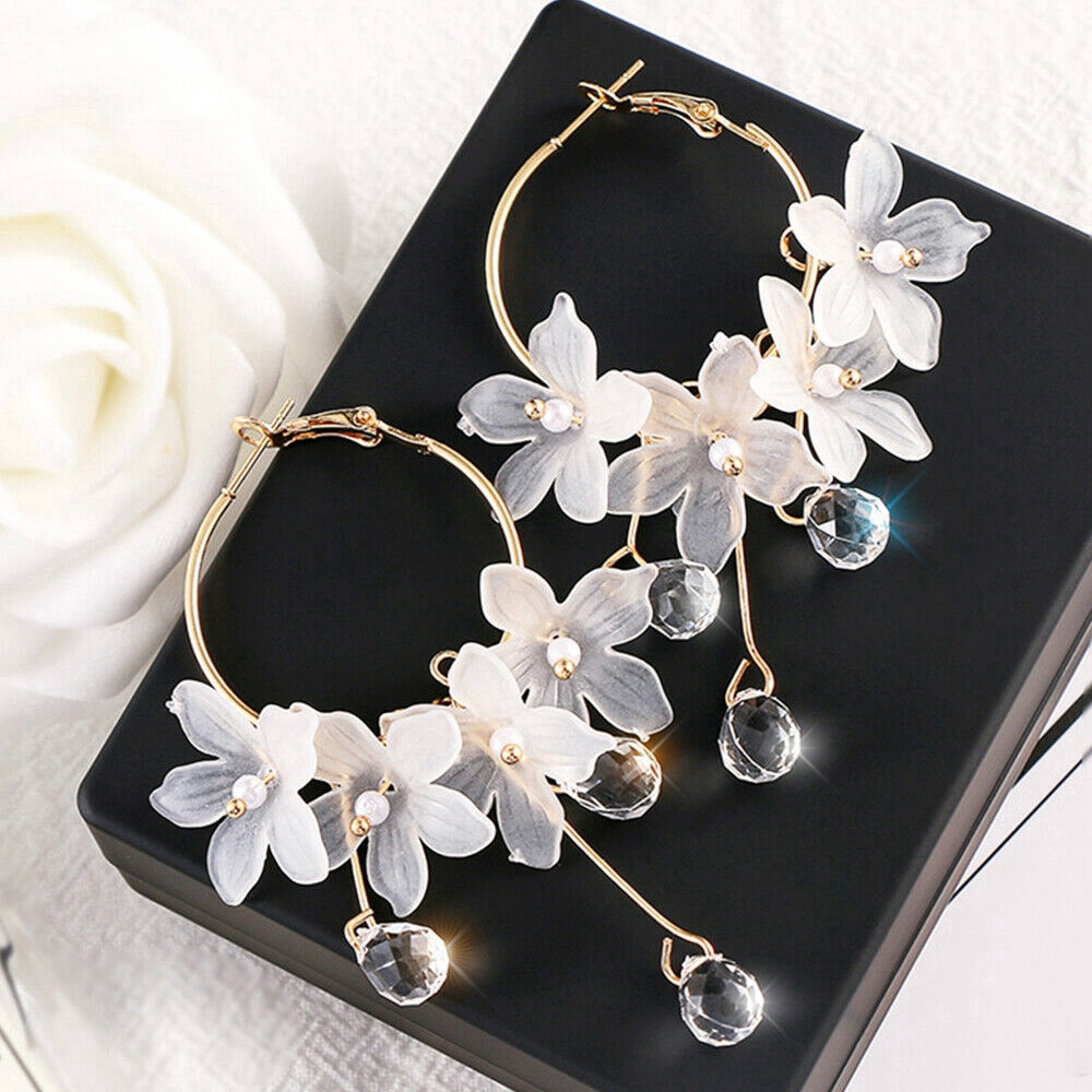 Hoa tai dáng dài thời trang Hàn Quốc mới cho nữ