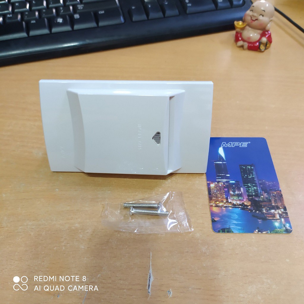 CÔNG TẮC THẺ TỪ 25A MPE DÙNG CHO KHÁCH SẠN