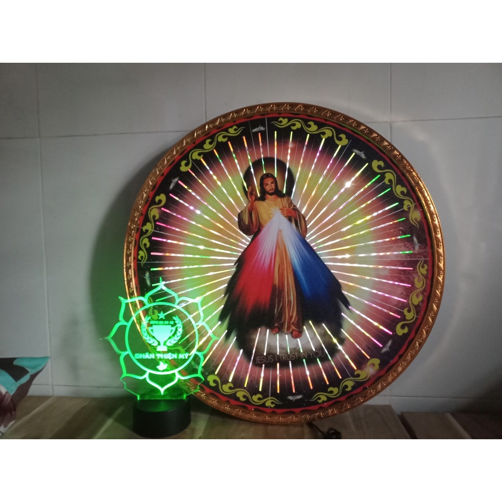 Hào quang thiên chúa nhiều mẫu