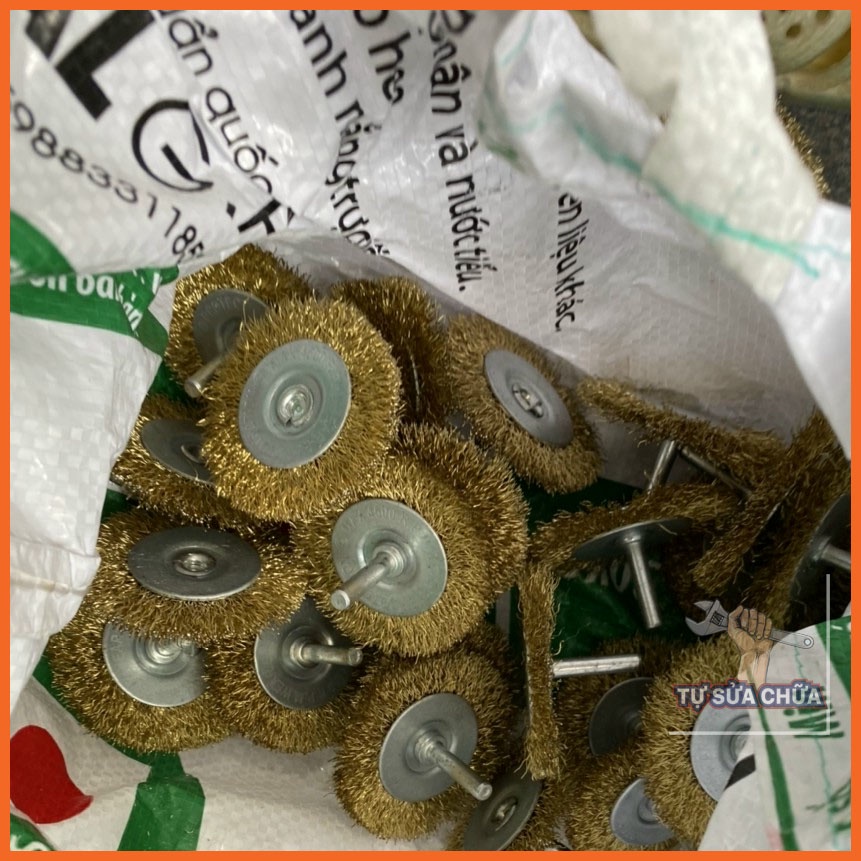 Chổi đánh rỉ sét chuôi 6mm nhiều kích thước chuyên dùng cho máy khoan, máy chà nhám