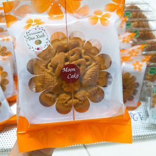 Hộp bánh trung thu 4 cái 210k (150gr/Bánh)