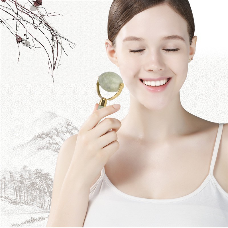 [Mã FMCGMALL - 8% đơn 250K] Cây lăn massage CkeyiN bằng ngọc bích tự nhiên chăm sóc mặt hiệu quả | BigBuy360 - bigbuy360.vn