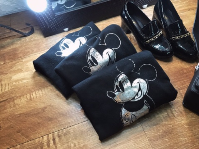 Áo nỉ Mickey