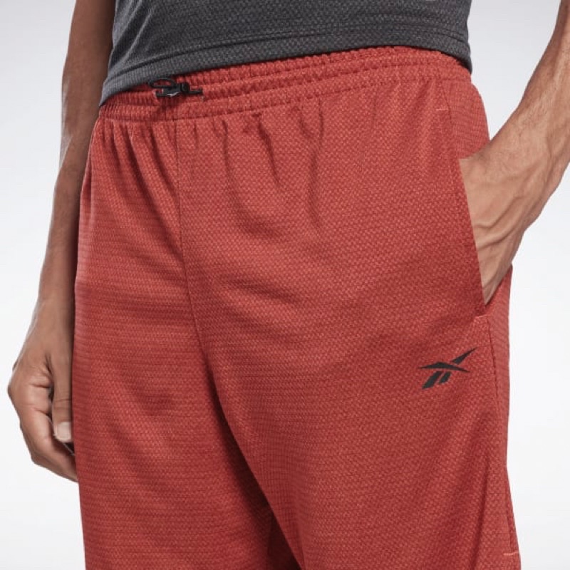 Quần short thể thao Reebok