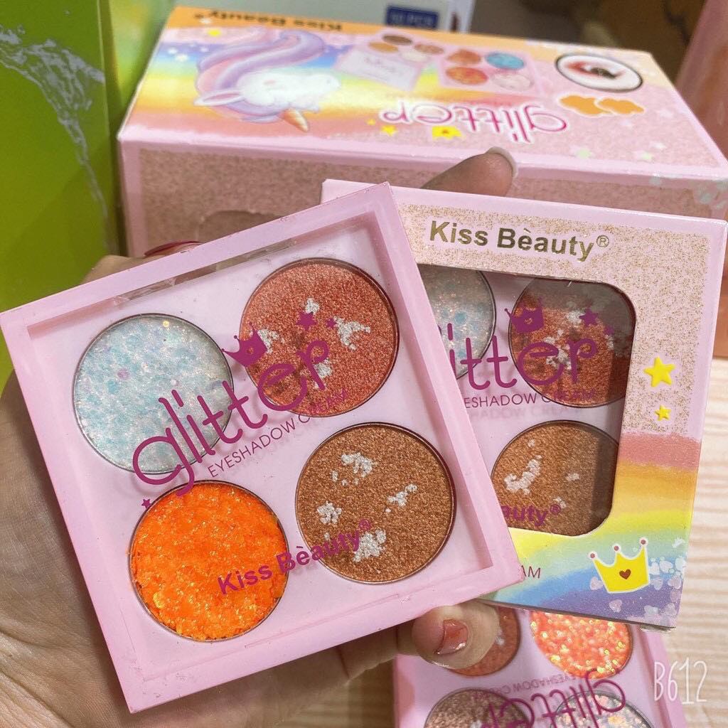 Phấn mắt 4 ô nhũ kissbeauty | BigBuy360 - bigbuy360.vn
