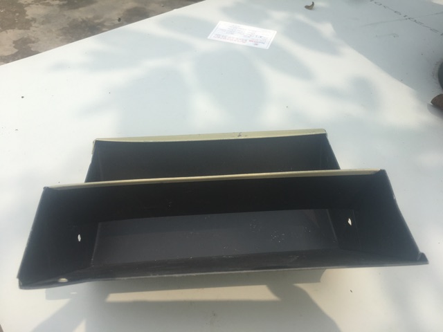 Combo 10 máng ăn cho thỏ 20 cm tôn dầy