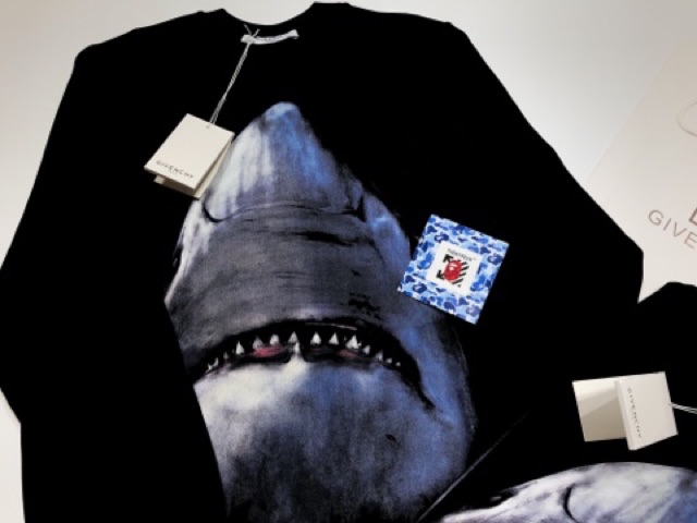 GVC SWEATER - Áo  GVC Shark (black) [Mirror Quality]