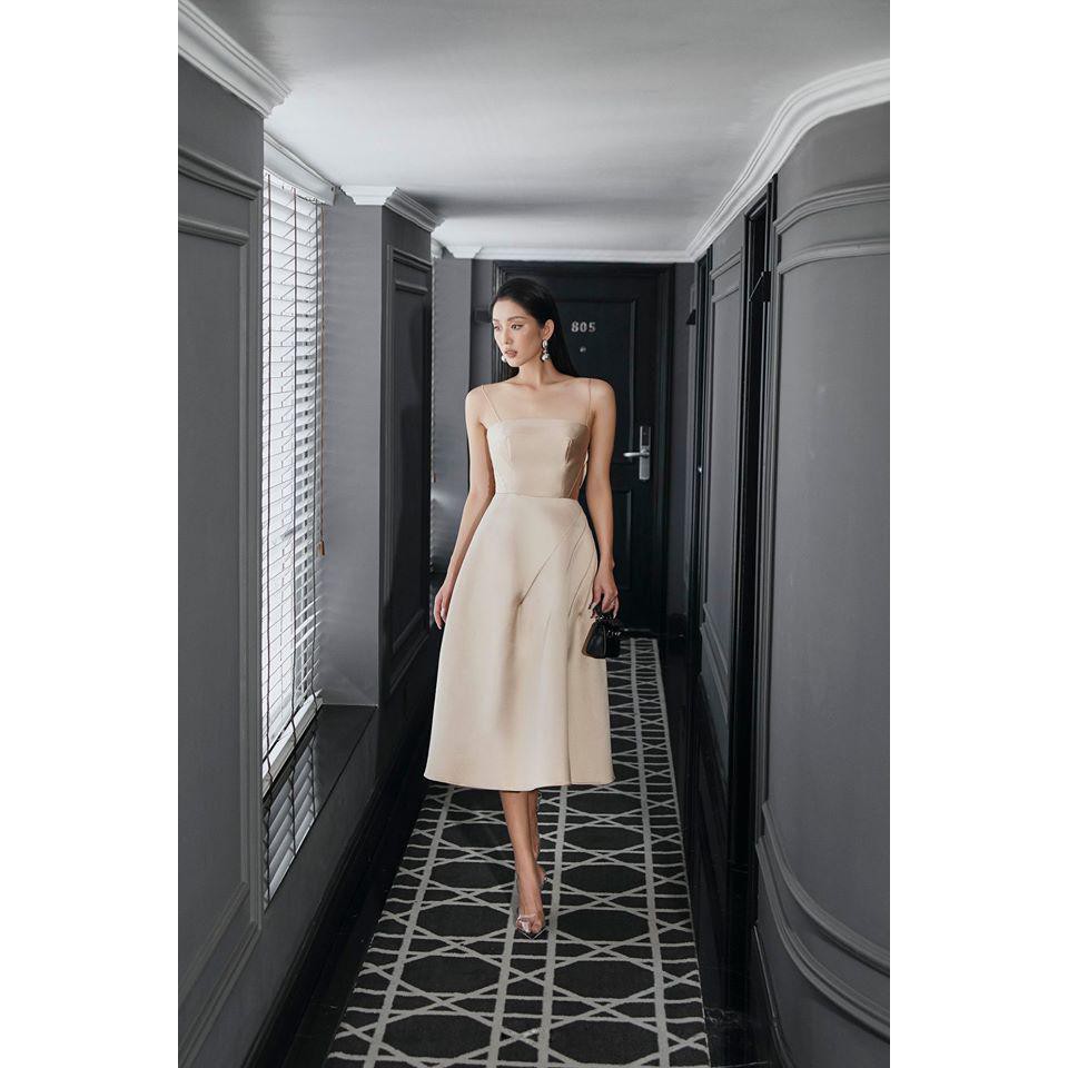 Đầm dự tiệc sang trọng thiết kế hai dây, cách điệu phần lưng Shadow | BigBuy360 - bigbuy360.vn