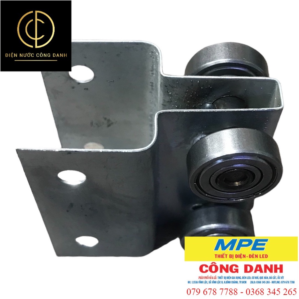 01 CÁI - BÁNH XE TREO MÁNG