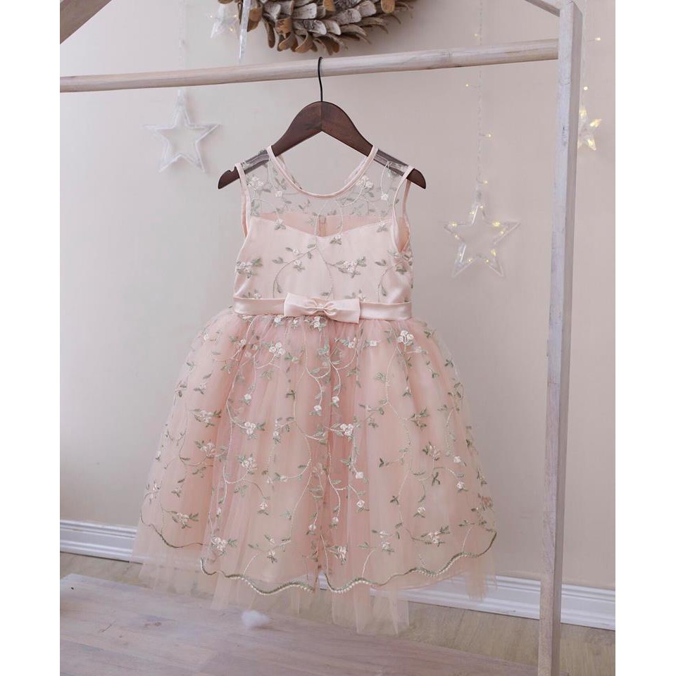 Váy đầm công chúa thiết kế bồng bềnh cho bé yêu