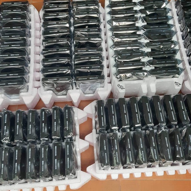 Ổ CỨNG HDD HITACHI 250G  CHÍNH HÃNG | BigBuy360 - bigbuy360.vn