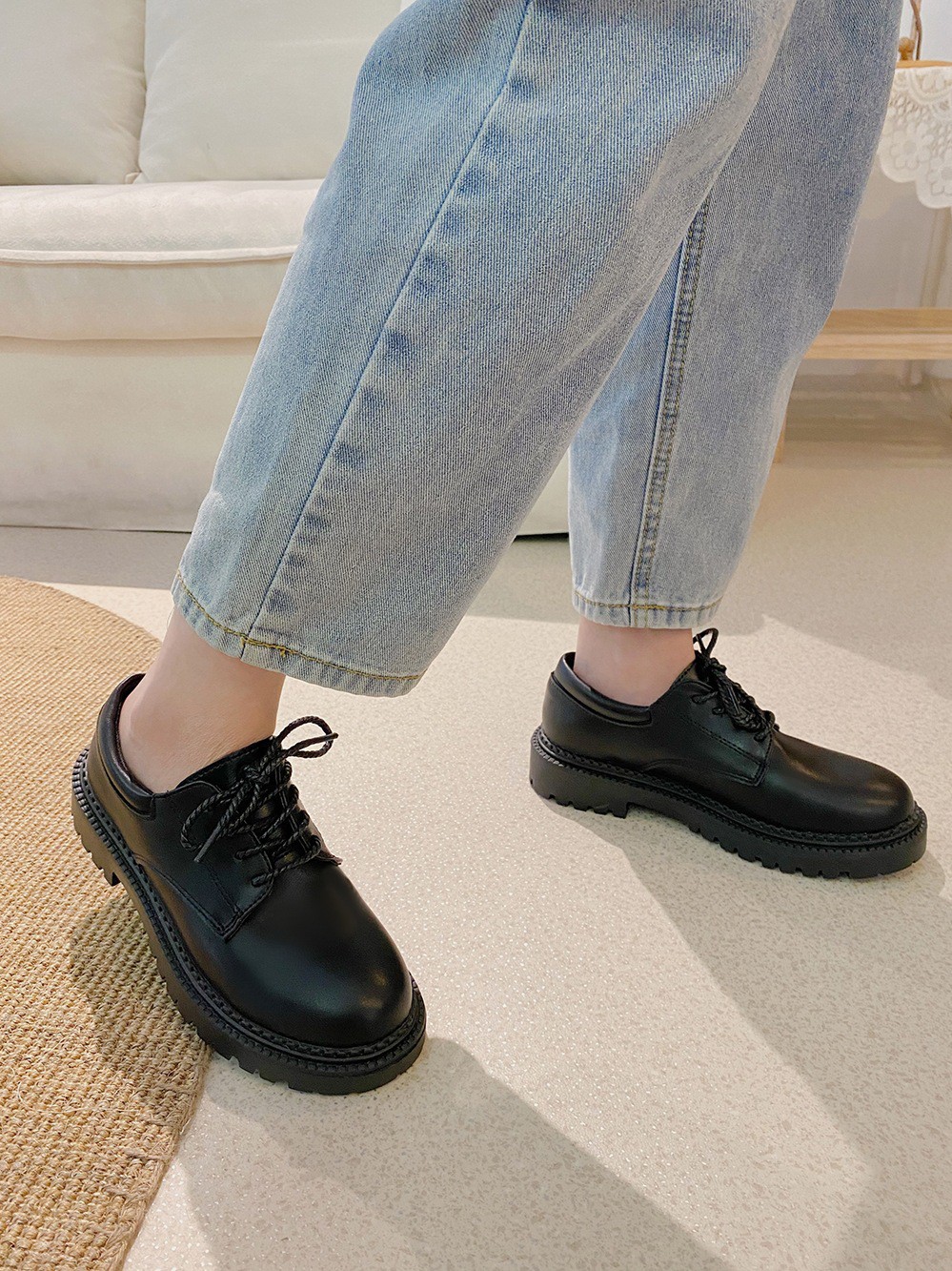 Giày da thời trang trẻ trung dễ phối đồ cho nữ | BigBuy360 - bigbuy360.vn