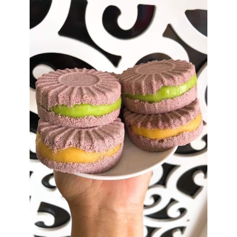 Bánh In nếp than Tân Huê Viên